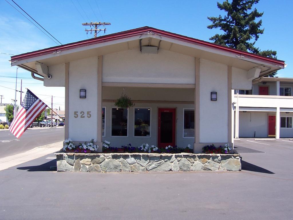 Red Carpet Inn Medford Exterior foto